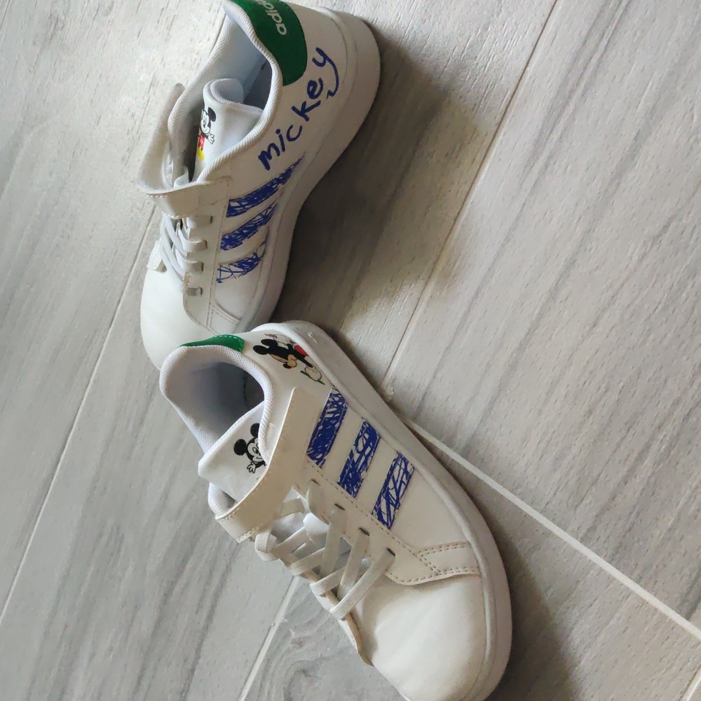 Adidas Mickey Mouse boys sneakers - Picture 5 of 6